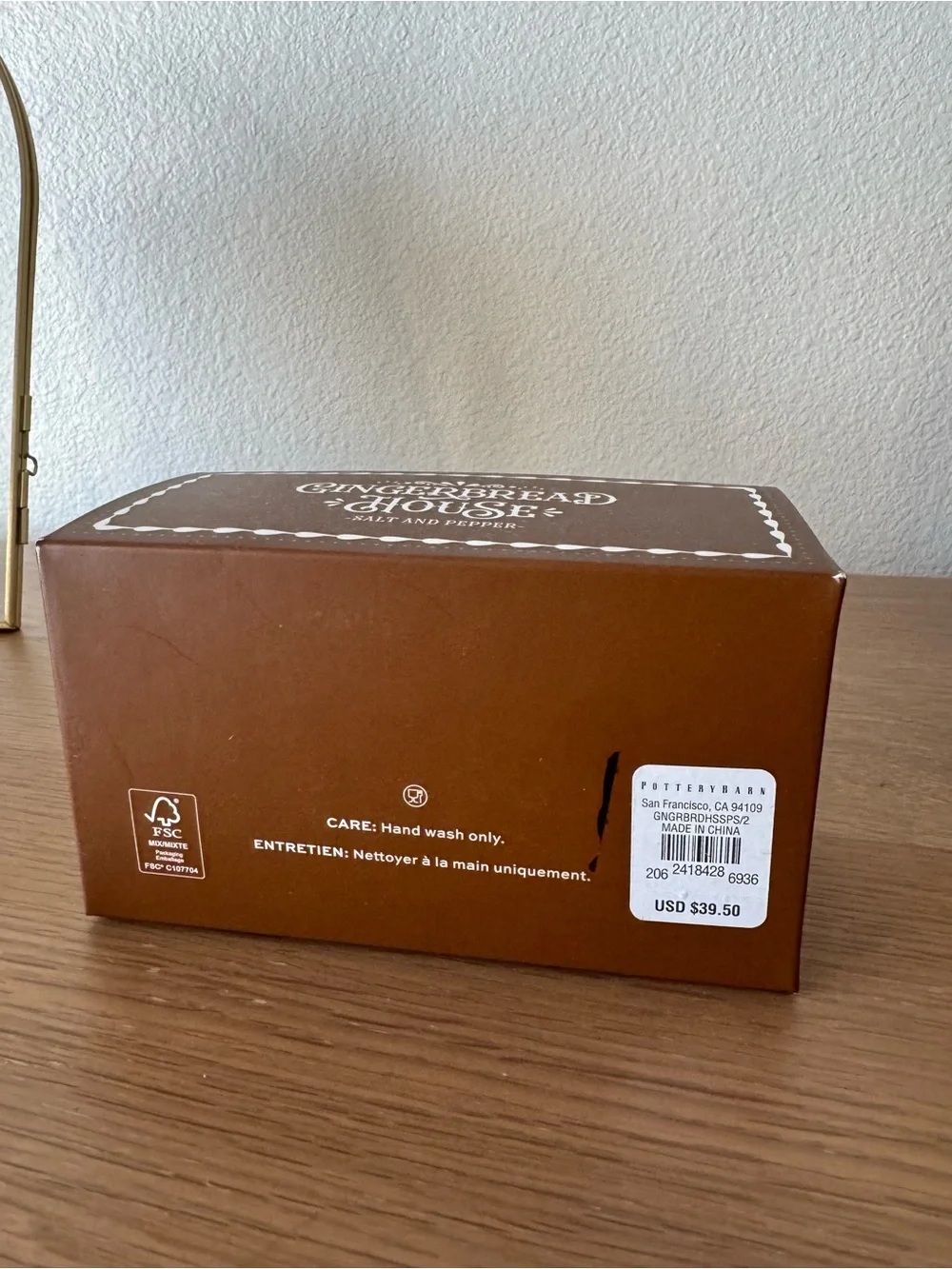 Pottery Barn Gingerbread House Stoneware Salt & Pepper Shakers NEW IN BOX